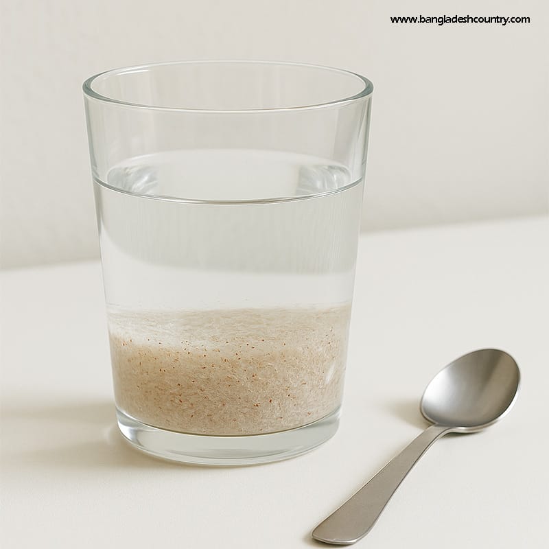A glass of psyllium husk mixed with water